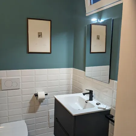 '12 Apartmán